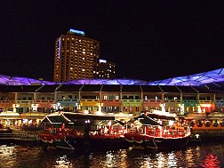 3 địa điểm thưởng thức hương vị của Singapore về đêm