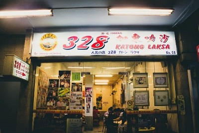 Tha Hồ Ăn Uống Tại Những Thiên Đường Ẩm Thực Giá Rẻ Ở Singapore Tha Hồ Ăn Uống Tại Những Thiên Đường Ẩm Thực Giá Rẻ Ở Singapore
