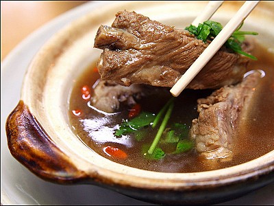 Thưởng thức trà xương sườn Bak Kut Teh đầy hấp dẫn tại Singapore Thưởng thức trà xương sườn Bak Kut Teh đầy hấp dẫn tại Singapore
