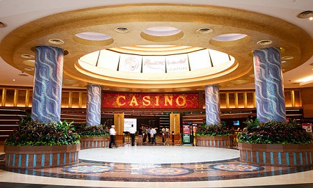 Ghé thăm Casino 5 sao lớn nhất Châu Á trên đảo Sentosa Singapore