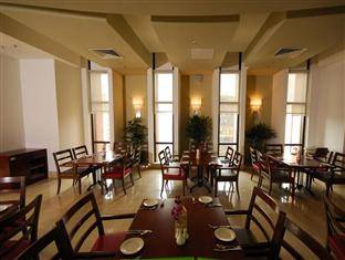 Khách sạn Berjaya Times Square Hotel