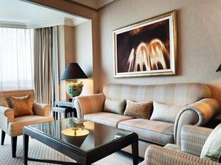 Khách sạn Le Meridien Kuala Lumpur