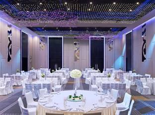 Khách sạn Le Meridien Kuala Lumpur