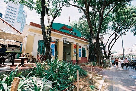 Khám phá địa điểm ăn uống như người dân bản địa ở Singapore