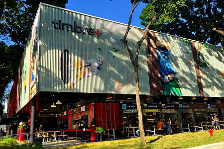 Khu ăn uống độc đáo ở Singapore