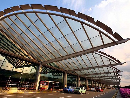 Sân bay Changi đứng đầu trong top 10 sân bay tốt nhất thế giới