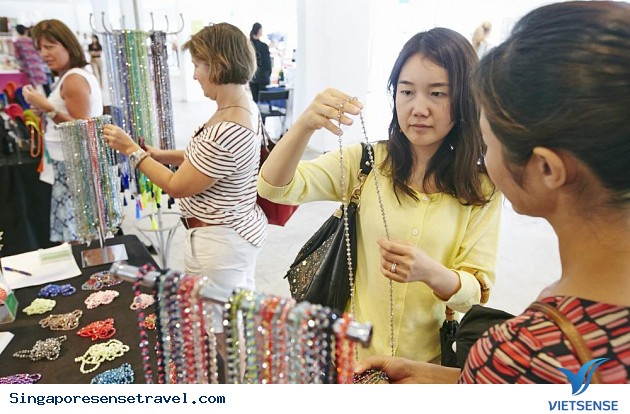 Những phiên chợ đặc sắc của Singapore - Ảnh 2