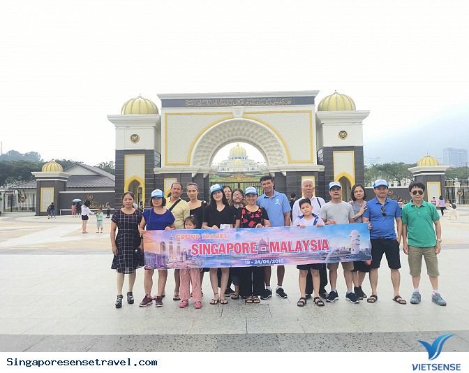 Ghé thăm cung điện hoàng gia của tân vương trẻ nhất Malaysia - Ảnh 2