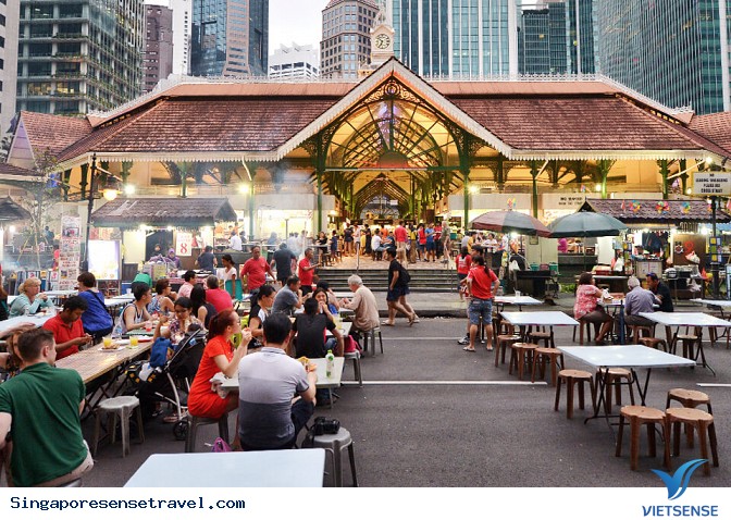 Ăn trưa tại Lau Pa Sat