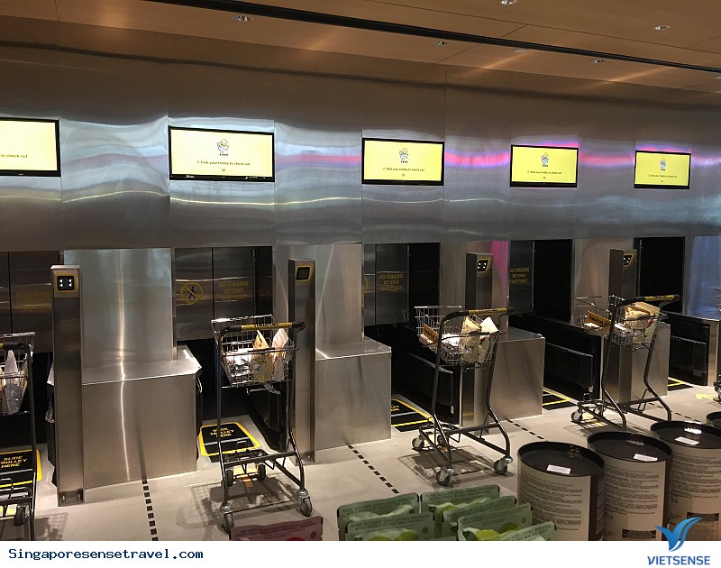 Đến Singapore trải nghiệm mua sắm trong siêu thị do Robot bán hàng - Ảnh 4