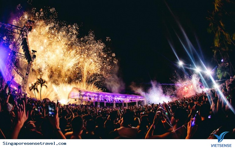 Hòa Mình Vào Ba Lễ Hội Cuối Năm Tuyệt Vời Bậc Nhất Singapore - Ảnh 2 Hòa Mình Vào Ba Lễ Hội Cuối Năm Tuyệt Vời Bậc Nhất Singapore - Ảnh 2
