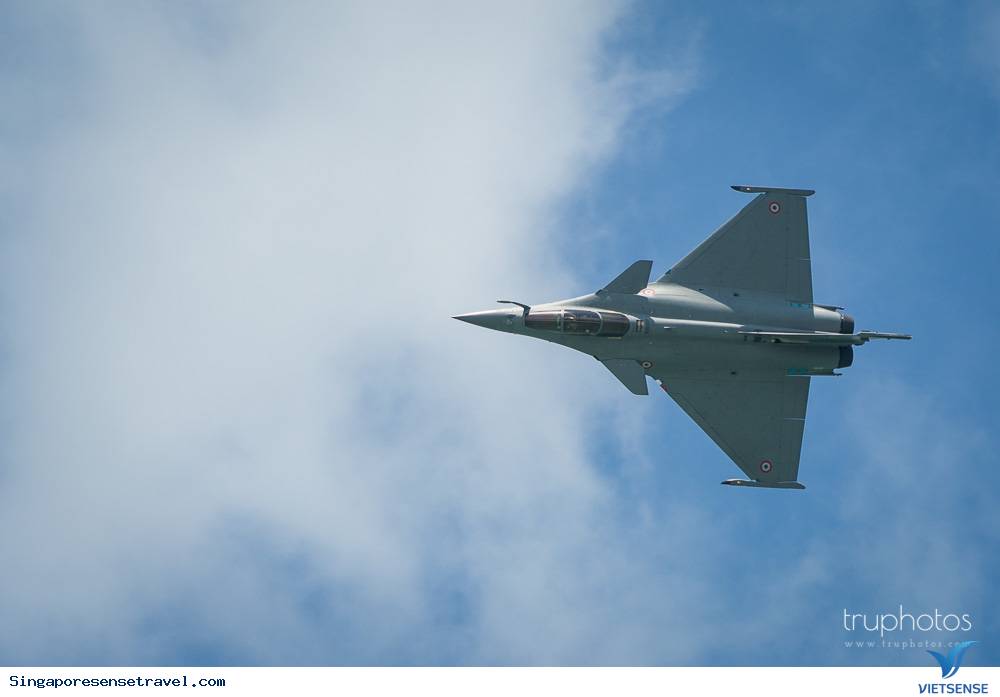 Ấn tượng với triển lãm máy bay Singapore 2016 - Ảnh 3