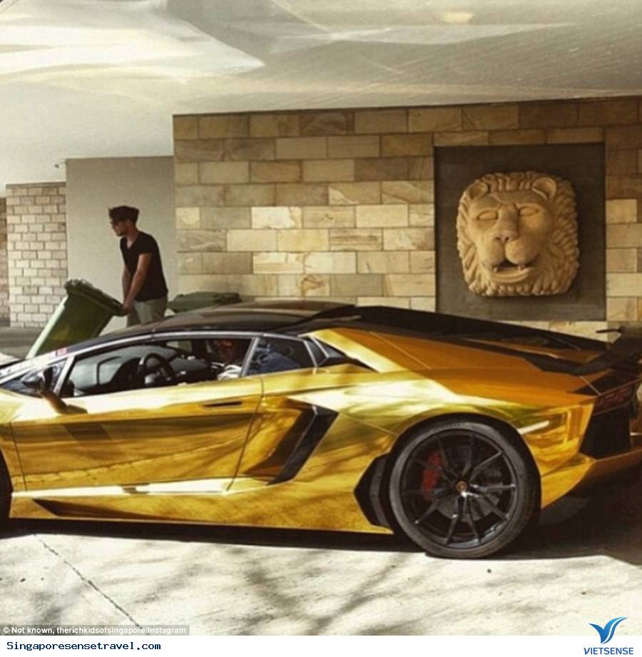 Cậu ấm tiểu thư Singapore sang chảnh trong các kỳ nghỉ - Ảnh 1 Cậu ấm tiểu thư Singapore sang chảnh trong các kỳ nghỉ - Ảnh 1