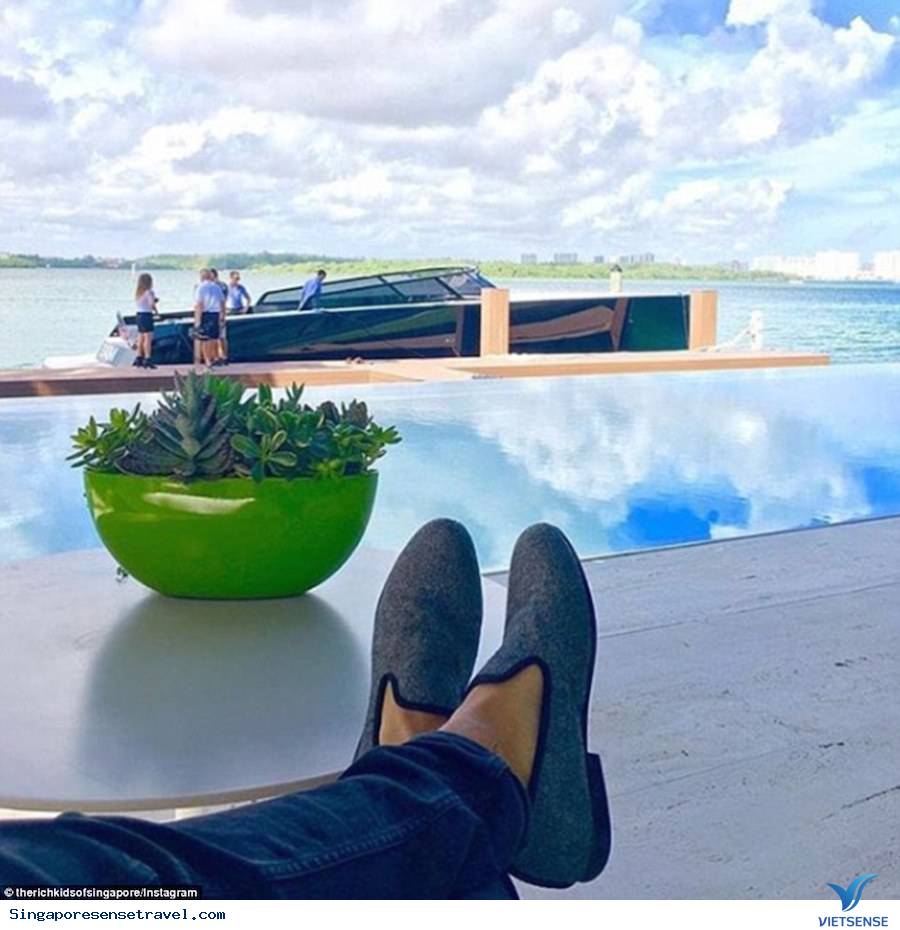 Cậu ấm tiểu thư Singapore sang chảnh trong các kỳ nghỉ - Ảnh 5 Cậu ấm tiểu thư Singapore sang chảnh trong các kỳ nghỉ - Ảnh 5