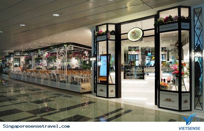 Check in quán Hello Kitty sang chảnh tại sân bay Changi của Singapore - Ảnh 13 Check in quán Hello Kitty sang chảnh tại sân bay Changi của Singapore - Ảnh 13