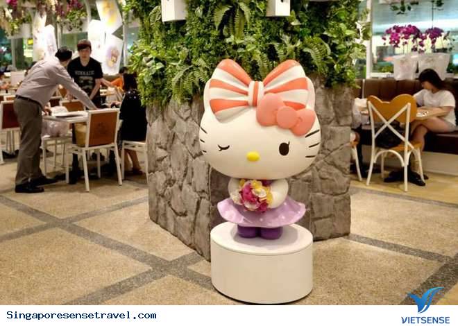 Check in quán Hello Kitty sang chảnh tại sân bay Changi của Singapore - Ảnh 1 Check in quán Hello Kitty sang chảnh tại sân bay Changi của Singapore - Ảnh 1