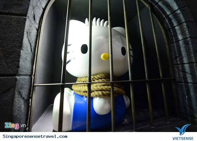 Choáng Ngợp Trước Thị Trấn Màu Hồng Của Mèo Hello Kitty - Ảnh 13