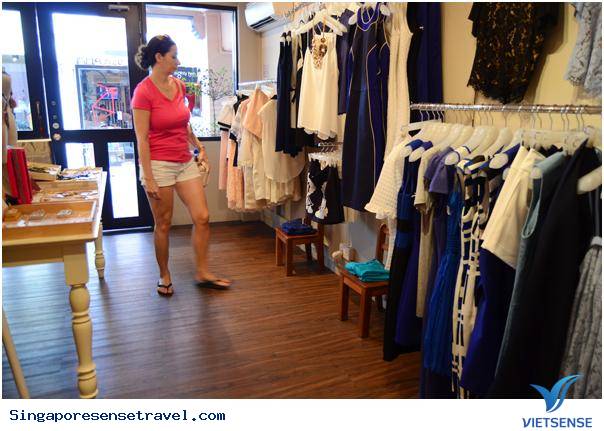 Con đường thời trang cá tính Haji Lane ở Singapore - Ảnh 7