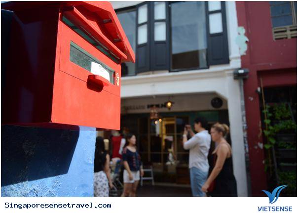 Con đường thời trang cá tính Haji Lane ở Singapore - Ảnh 11