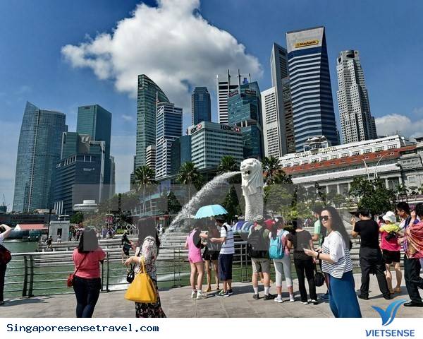 khách thăm quan Việt Nam Đến Singapore Vẫn Luôn Được Chào Đón - Ảnh 1