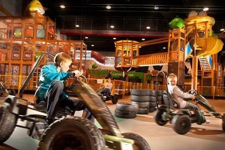 Thăm Quan Công viên Angry Birds đầu tiên tại Đông Nam Á - Ảnh 3 Thăm Quan Công viên Angry Birds đầu tiên tại Đông Nam Á - Ảnh 3