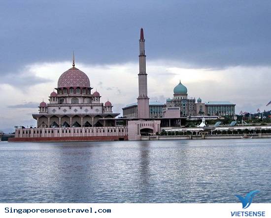 Tham quan nhà thờ Hồi giáo
