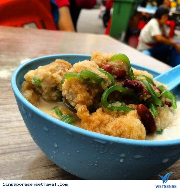 Nhảy dù mạo hiểm BASE jumping ở tháp Kuala Lumpur: Nhảy dù mạo hiểm BASE jumping ở tháp Kuala Lumpur: