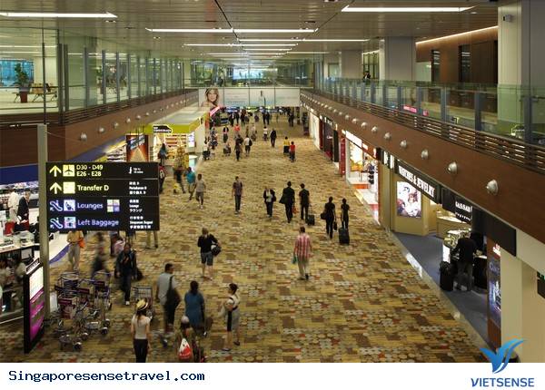 Sân bay Changi đứng đầu trong top 10 sân bay tốt nhất thế giới - Ảnh 2