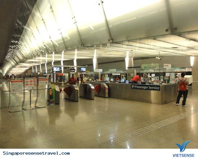 Tàu điện ngầm MRT ở Singapore - Ảnh 6