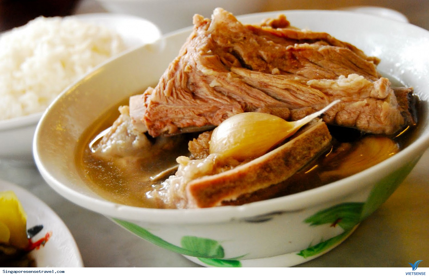 Thưởng thức trà xương sườn đầy hấp dẫn tại Singapore - Ảnh 2 Thưởng thức trà xương sườn đầy hấp dẫn tại Singapore - Ảnh 2