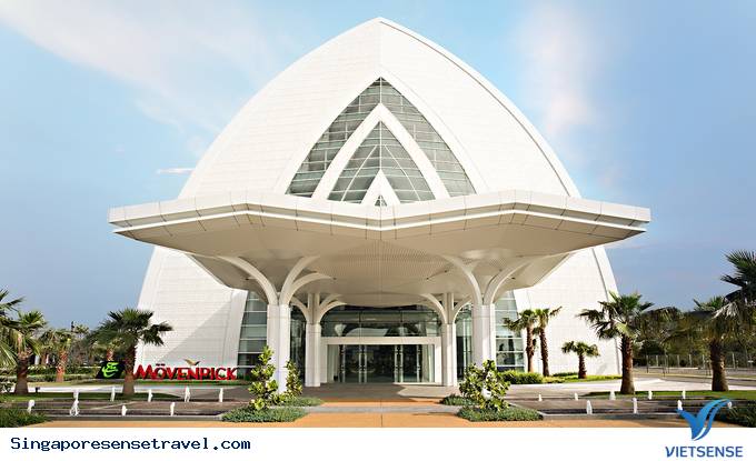 Tới Malaysia thăm khách sạn mái vòm độc đáo - Ảnh 1