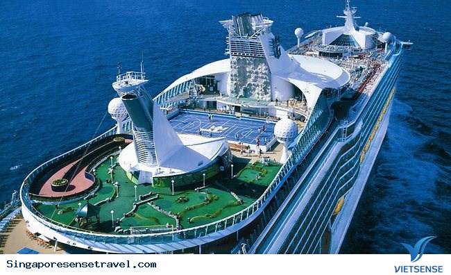 Chương trình Singapore được thiết kế hợp lý với thu nhập và lịch nghỉ lễ 30/4 - Ảnh 2